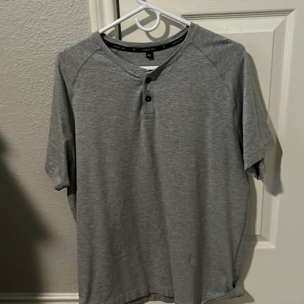 Public Rec short sleeve Henley